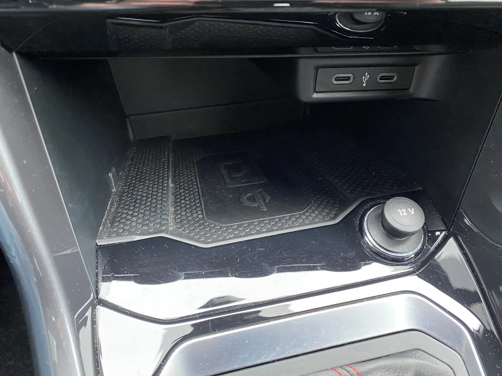 Volkswagen T-Roc – foto 33