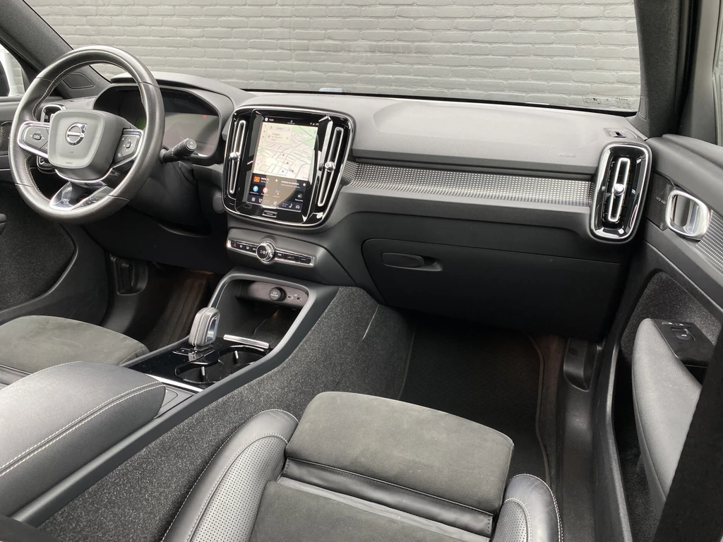 Volvo XC40 – foto 17