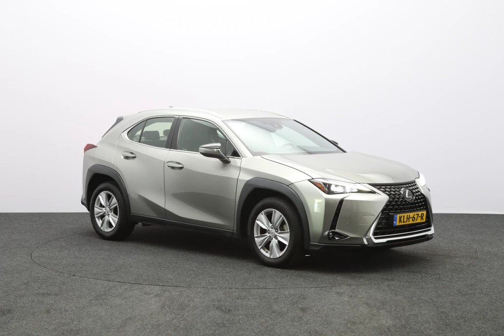 Lexus UX – foto 8
