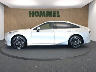 Toyota Mirai – thumbnail 3