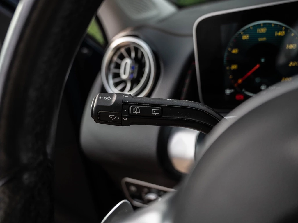 Mercedes-Benz GLB – foto 32