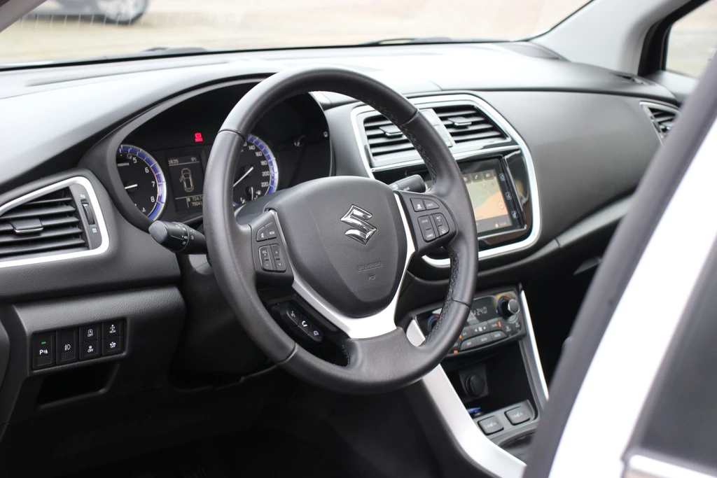 Suzuki S-Cross – foto 33