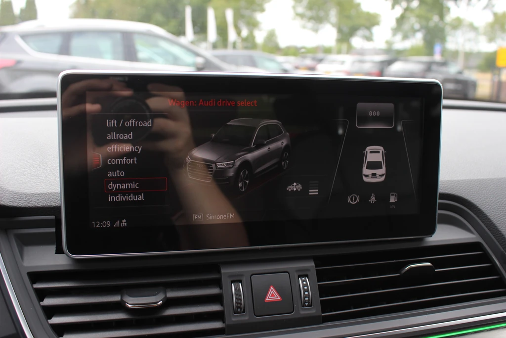Audi SQ5 – foto 27