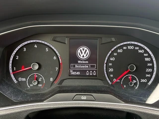 Volkswagen T-Roc – thumbnail 9