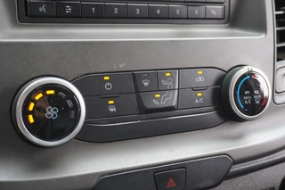 Ford Transit Custom – thumbnail 10