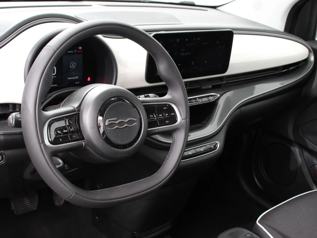 Fiat 500e – foto 8