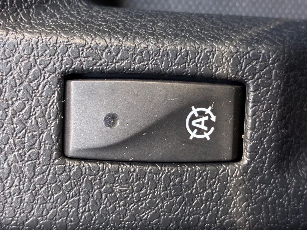 Dacia Logan – foto 22