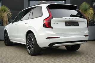 Volvo XC90 – thumbnail 2