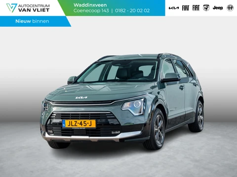 Kia Niro 1.6 GDi PHEV DynamicLine | Cruise & Climate control | Camera achter | Sensoren voor & achter