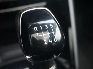 Peugeot 208 – thumbnail 31