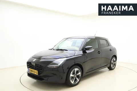 Suzuki Swift 1.2 Style Smart Hybrid | Parkeersensoren | Cruise control | Navigatie | Climate control | Achteruitrijcamera | Stoelverwarming