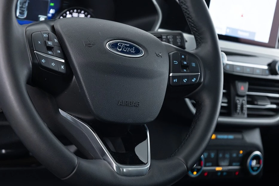 Ford Kuga – foto 13