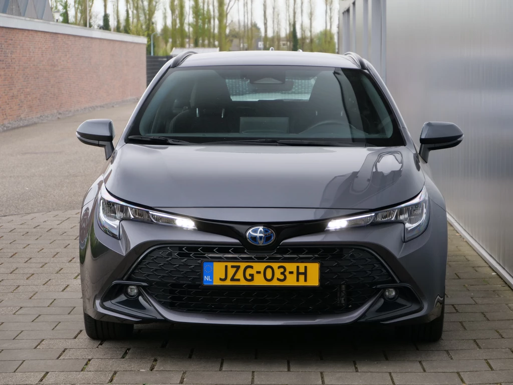 Toyota Corolla Touring Sports – foto 9