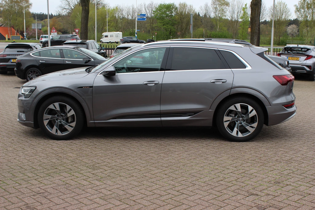 Audi e-tron – foto 2