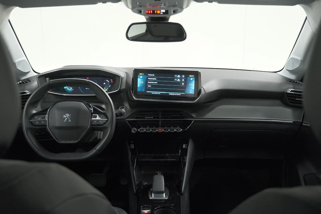 Peugeot e-208 – foto 16