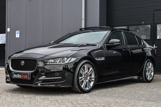 Jaguar XE – thumbnail 2