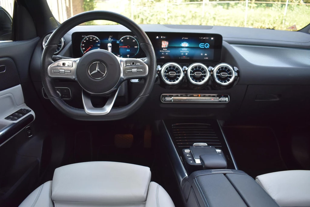 Mercedes-Benz EQA – foto 17