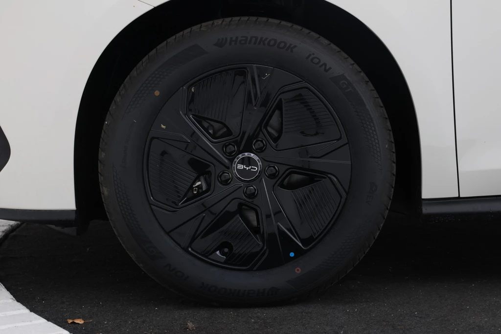 BYD SEAL – foto 7