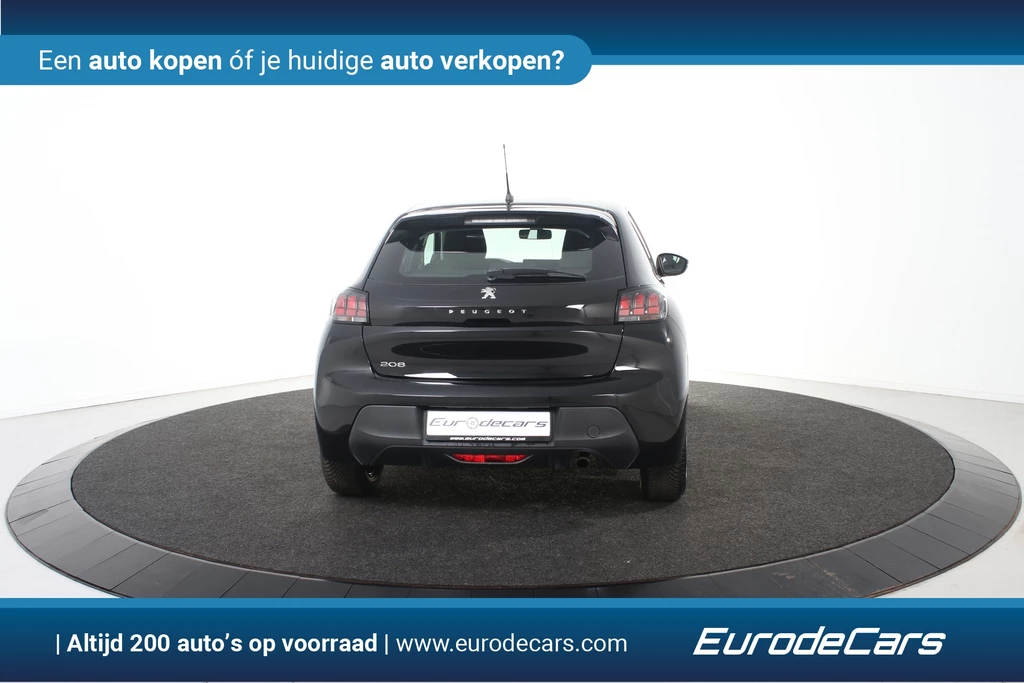 Peugeot 208 – foto 11