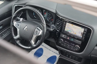 Mitsubishi Outlander – thumbnail 11