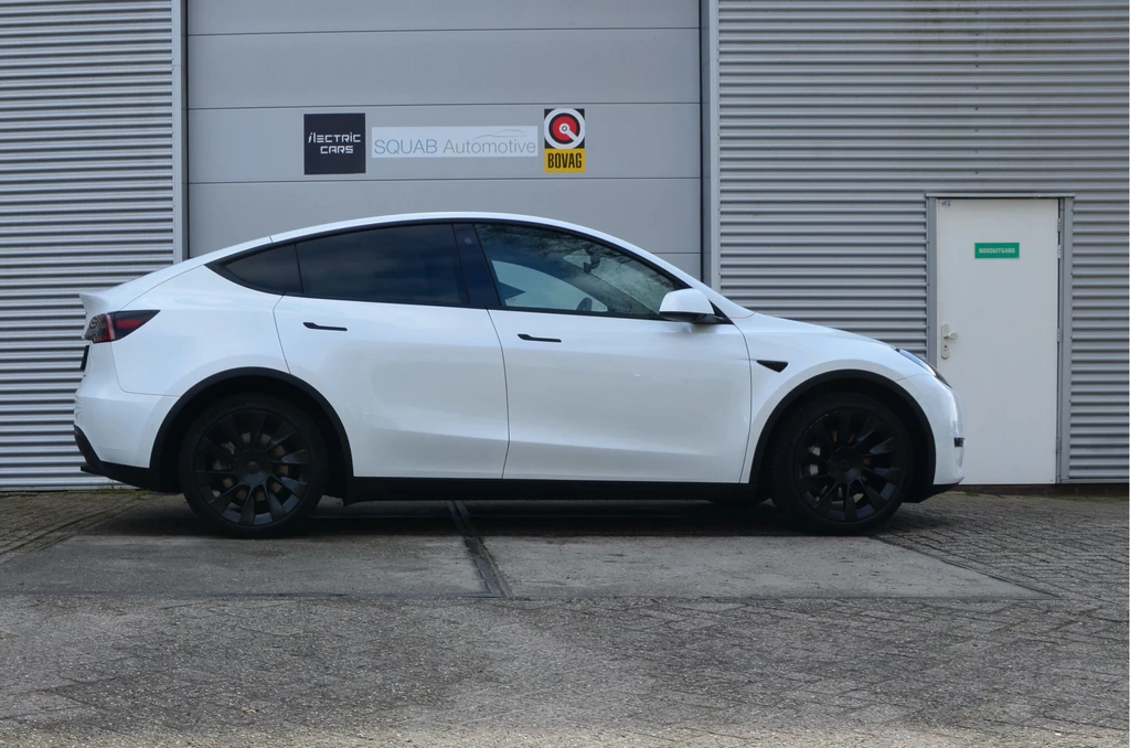 Tesla Model Y – foto 4