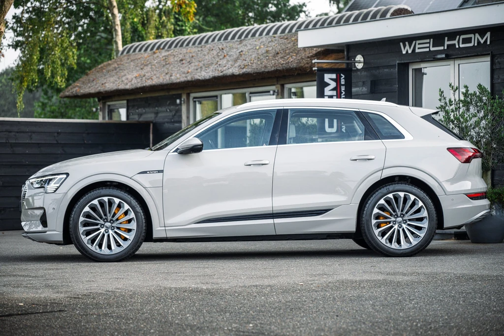Audi e-tron – foto 3