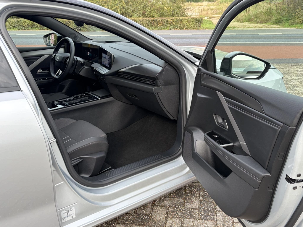 Opel Astra – foto 16