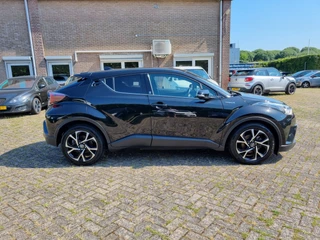 Toyota C-HR – thumbnail 6