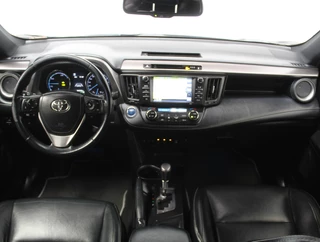 Toyota RAV4 – thumbnail 13