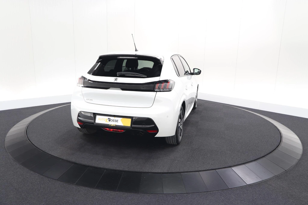 Peugeot 208 – foto 9