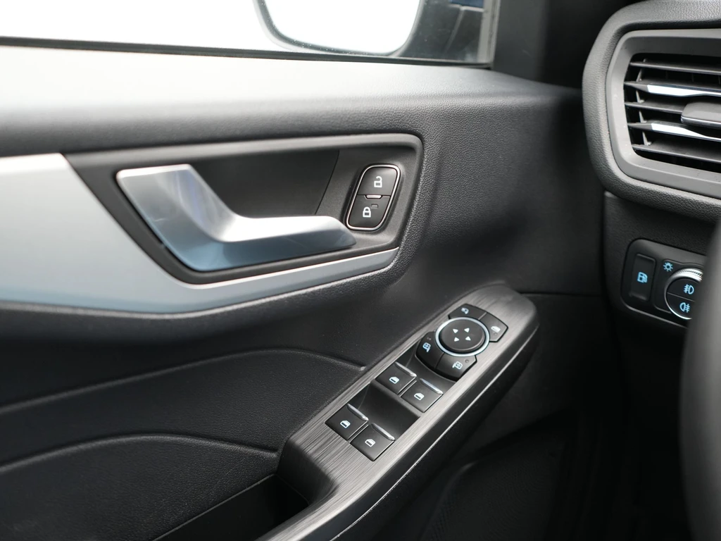 Ford Kuga – foto 32