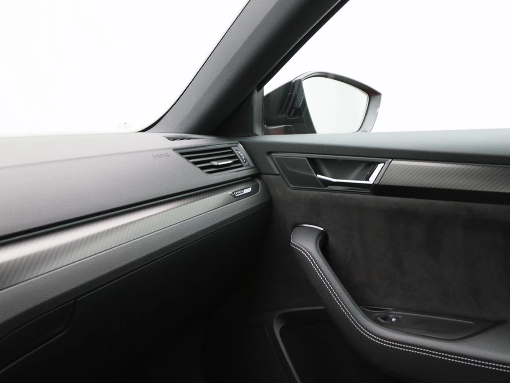 Škoda Superb – foto 35