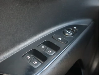 Kia Stonic – thumbnail 24