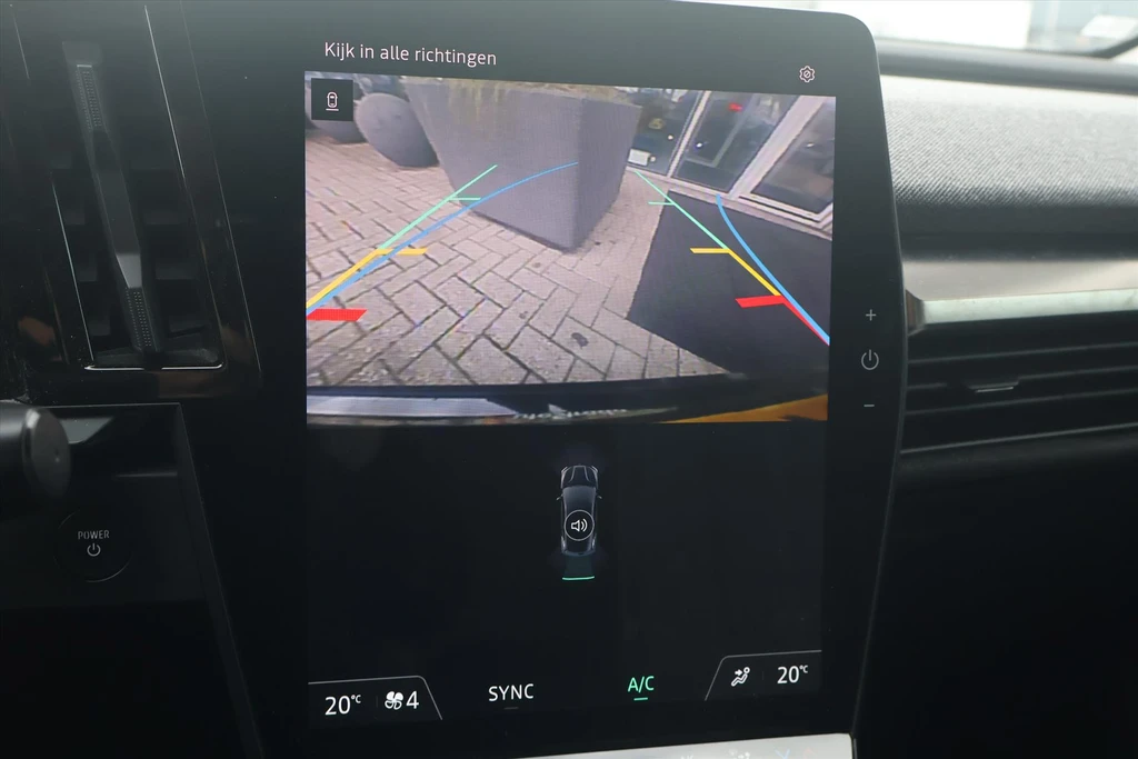 Renault Megane E-Tech – foto 11
