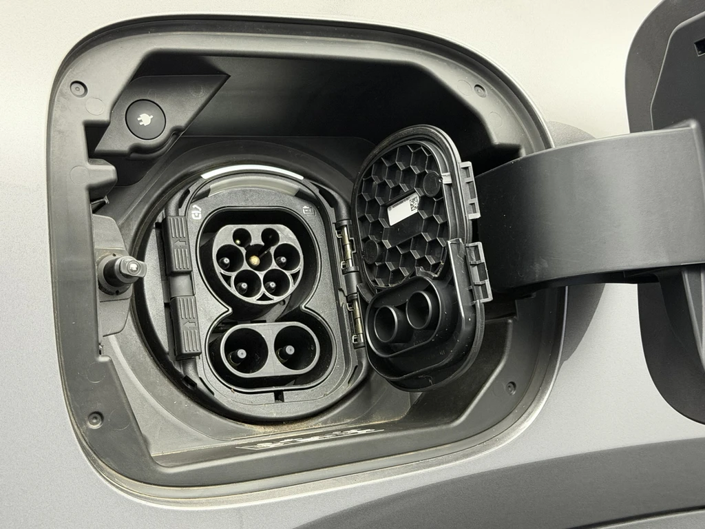 Mercedes-Benz EQA – foto 18