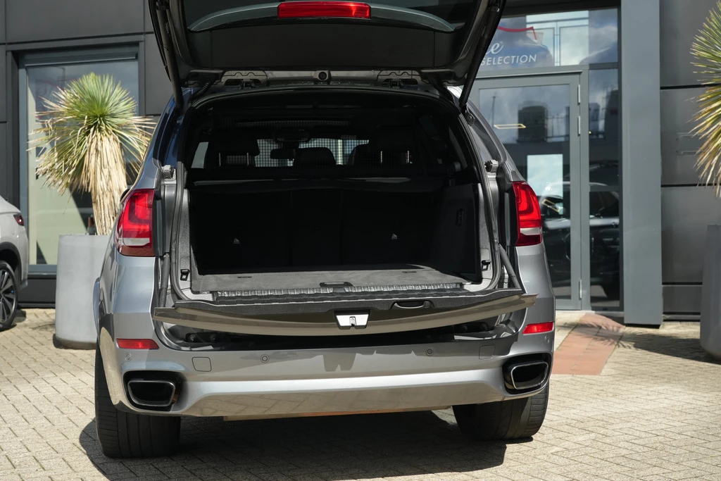 BMW X5 – foto 32
