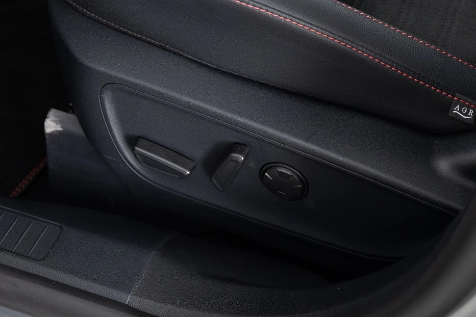 Ford Kuga – foto 15