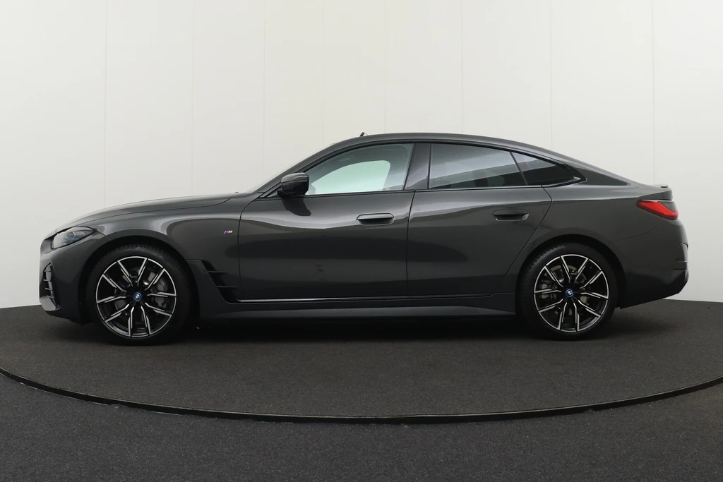 BMW i4 – foto 2