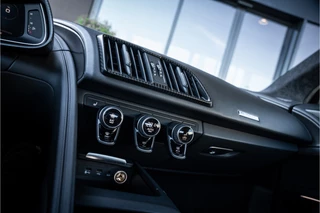 Audi R8 – thumbnail 19