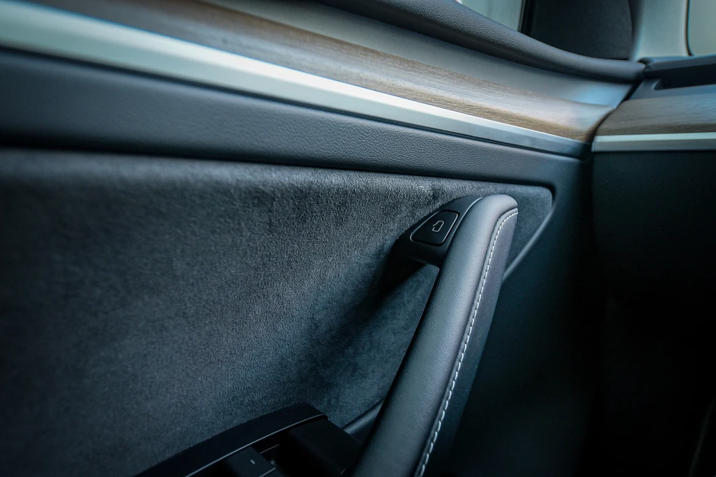 Tesla Model Y – foto 17