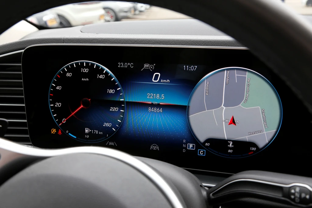 Mercedes-Benz GLS – foto 26