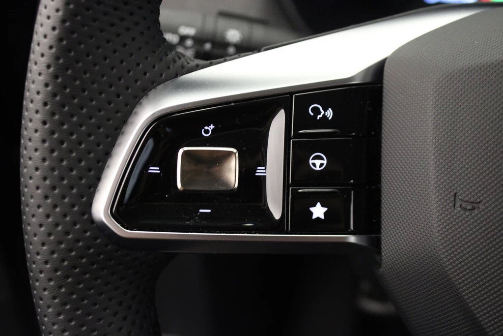 MG ZS – foto 11