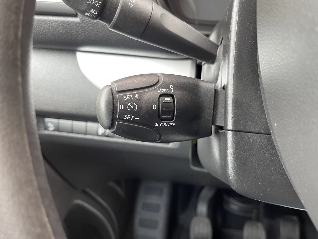 Opel Vivaro – foto 14