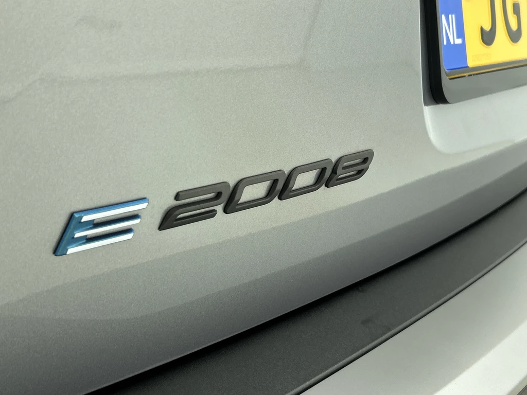 Peugeot e-2008 – foto 17