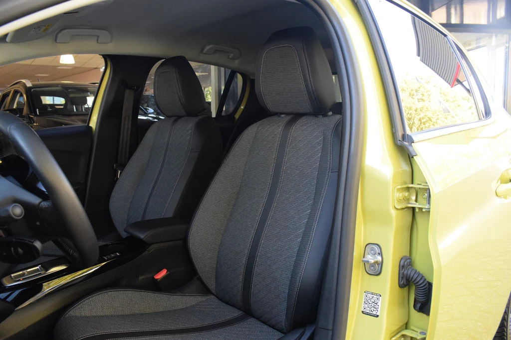 Peugeot e-208 – foto 11