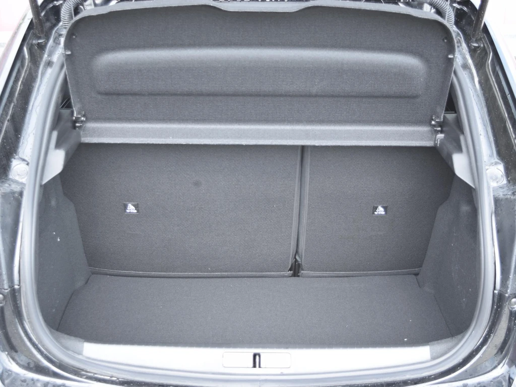 Peugeot 208 – foto 24