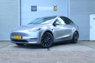 Tesla Model Y – thumbnail 1