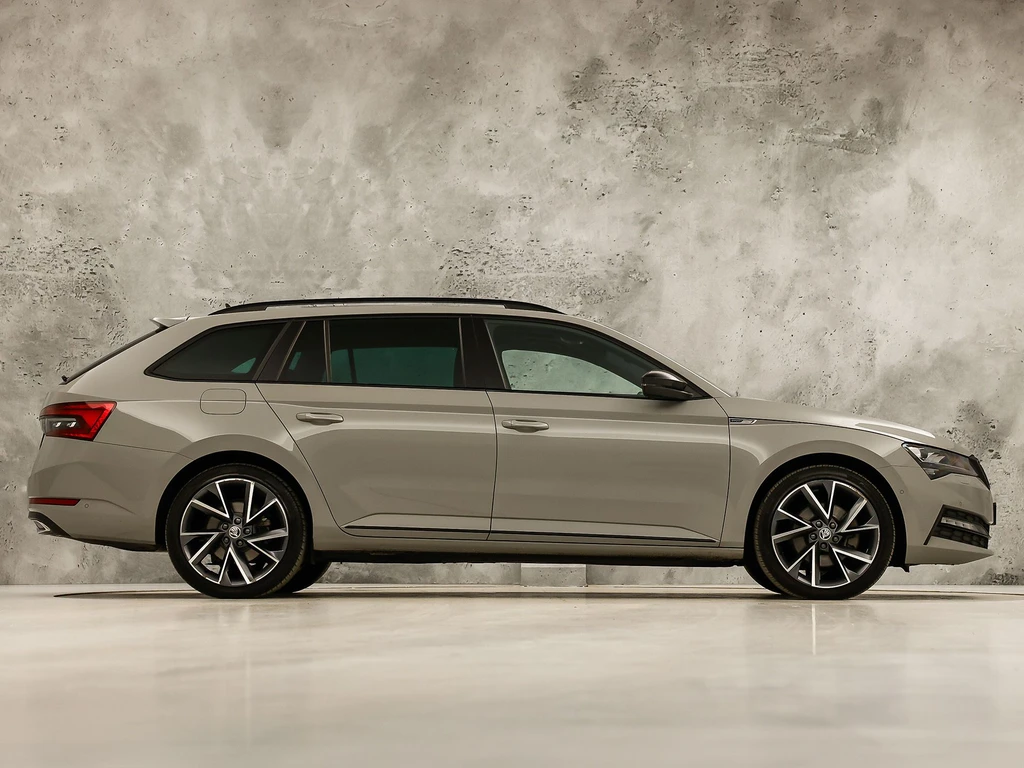 Škoda Superb – foto 7