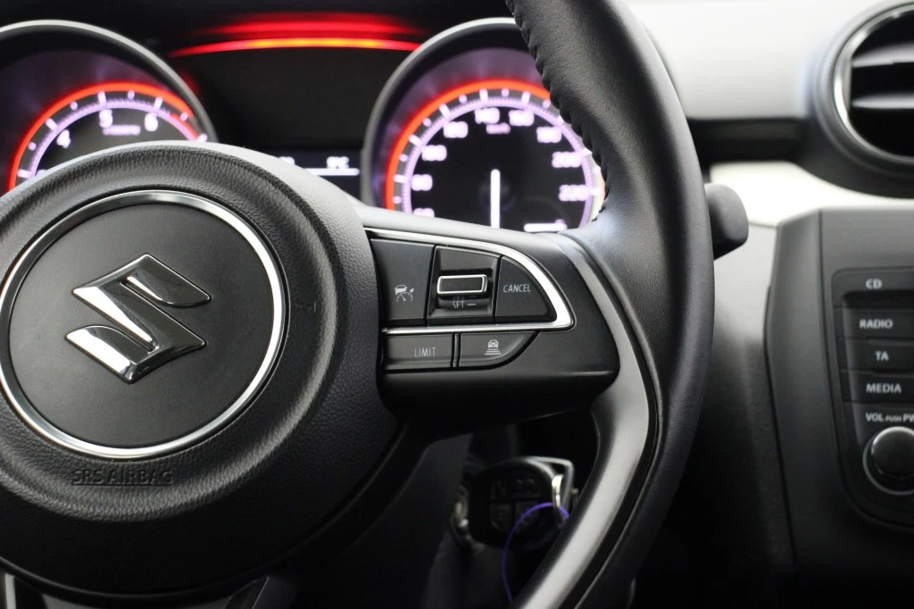 Suzuki Swift – foto 18