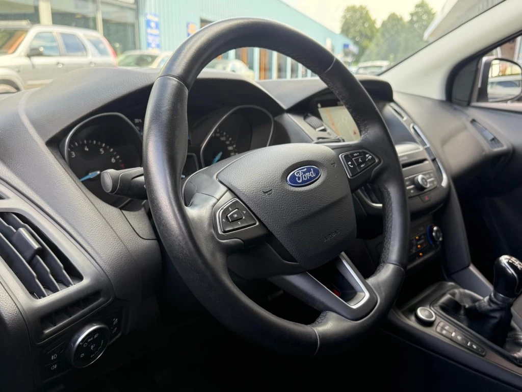 Ford Focus – foto 11